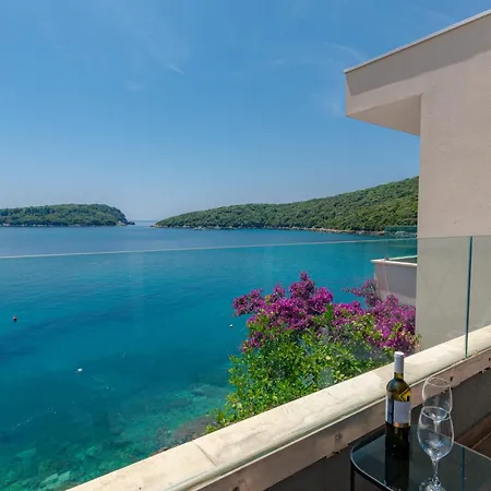 Villa Amazing Beach Villa Becir Near Dubrovnik *