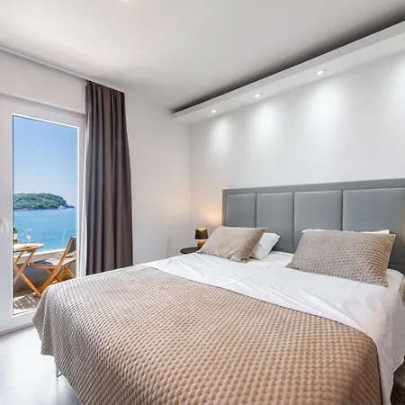 Amazing Beach Villa Becir Near Dubrovnik Villa
