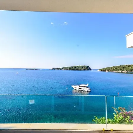 Amazing Beach Villa Becir Near Dubrovnik Villa Molunat