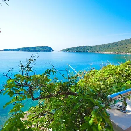 Villa Amazing Beach Villa Becir Near Dubrovnik *