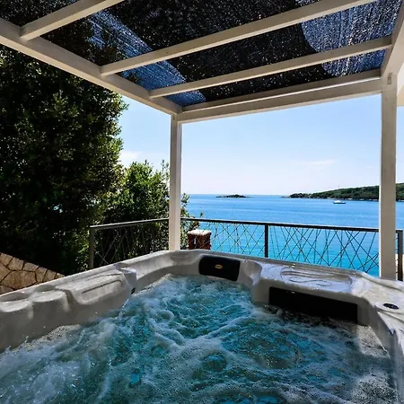 Villa Amazing Beach Villa Becir Near Dubrovnik Molunat